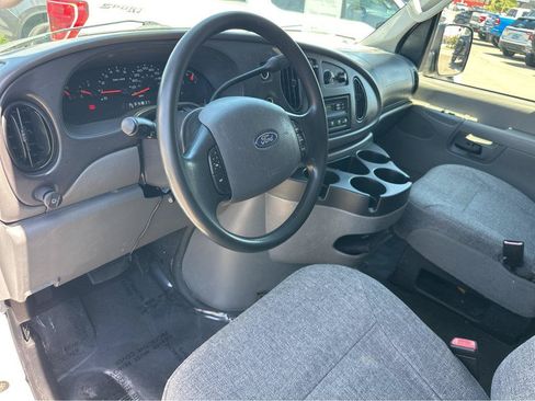 Used 2007 Ford E-150 and Econoline 150 RWD image 14