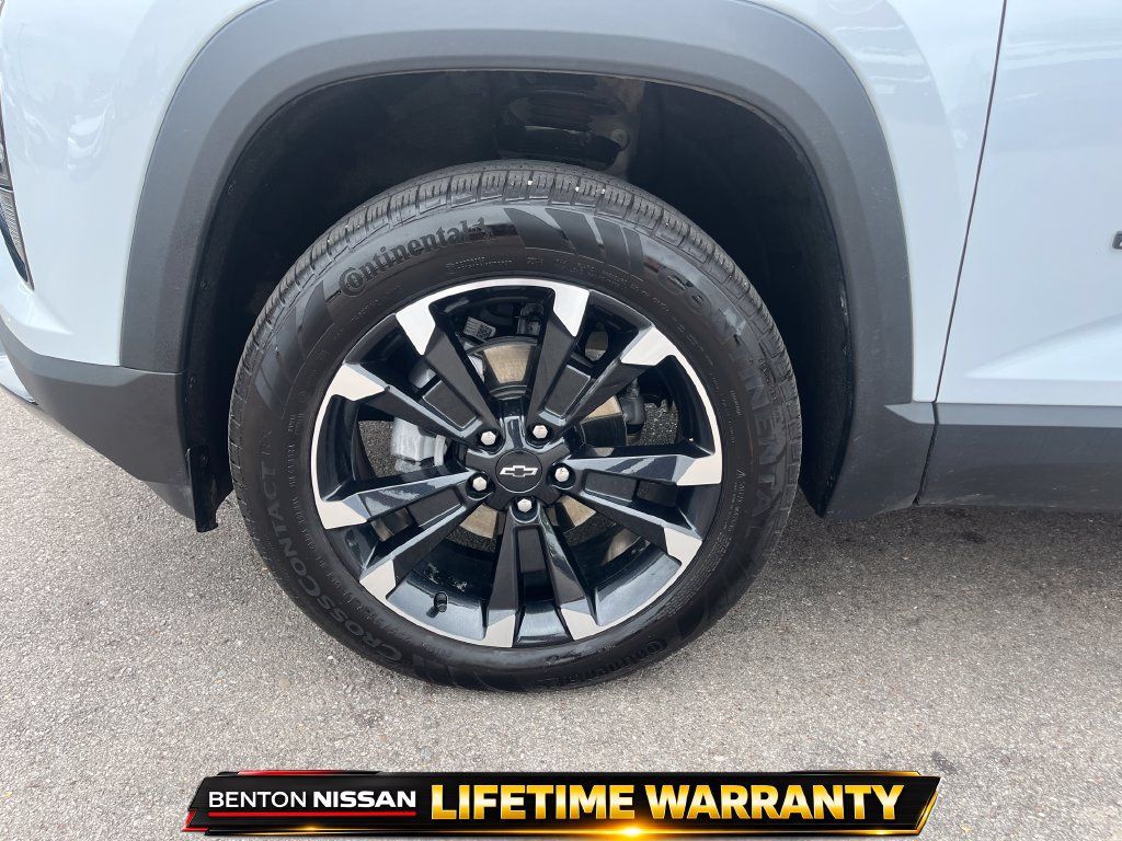 Used 2026 Chevrolet Equinox RS w/ Convenience Package III FWD image 7