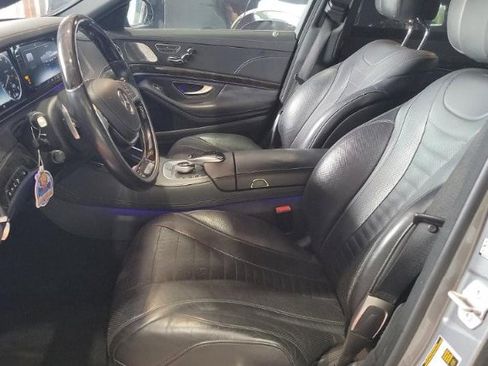 Used 2015 Mercedes-Benz S 550 Sedan image 4