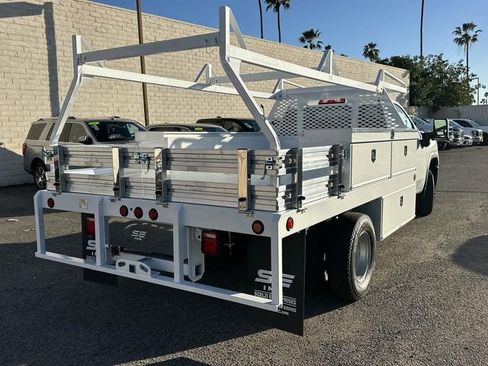 New 2026 GMC Sierra 3500 Pro w/ Fleet Convenience Package image 4