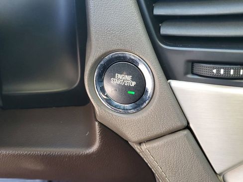 Used 2016 GMC Yukon Denali w/ Open Road Package image 31