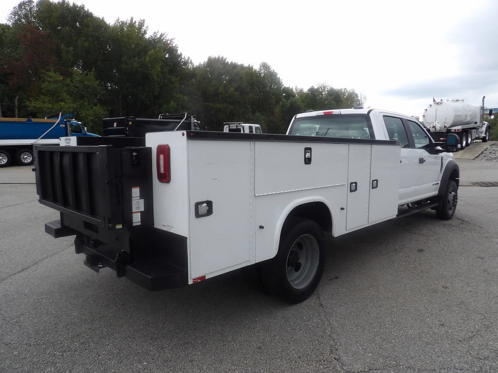 Used 2022 Ford F550 2WD Crew Cab Super Duty w/ Power Equipment Group image 8