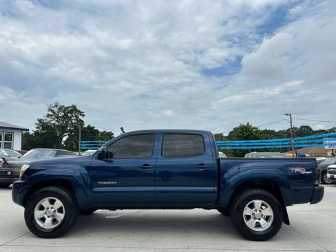 Used 2006 Toyota Tacoma PreRunner RWD image 4