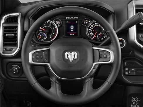 Used 2025 RAM 3500 Big Horn AWD/4WD image 8
