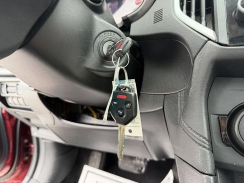 Used 2017 Subaru Impreza 2.0i Premium image 27