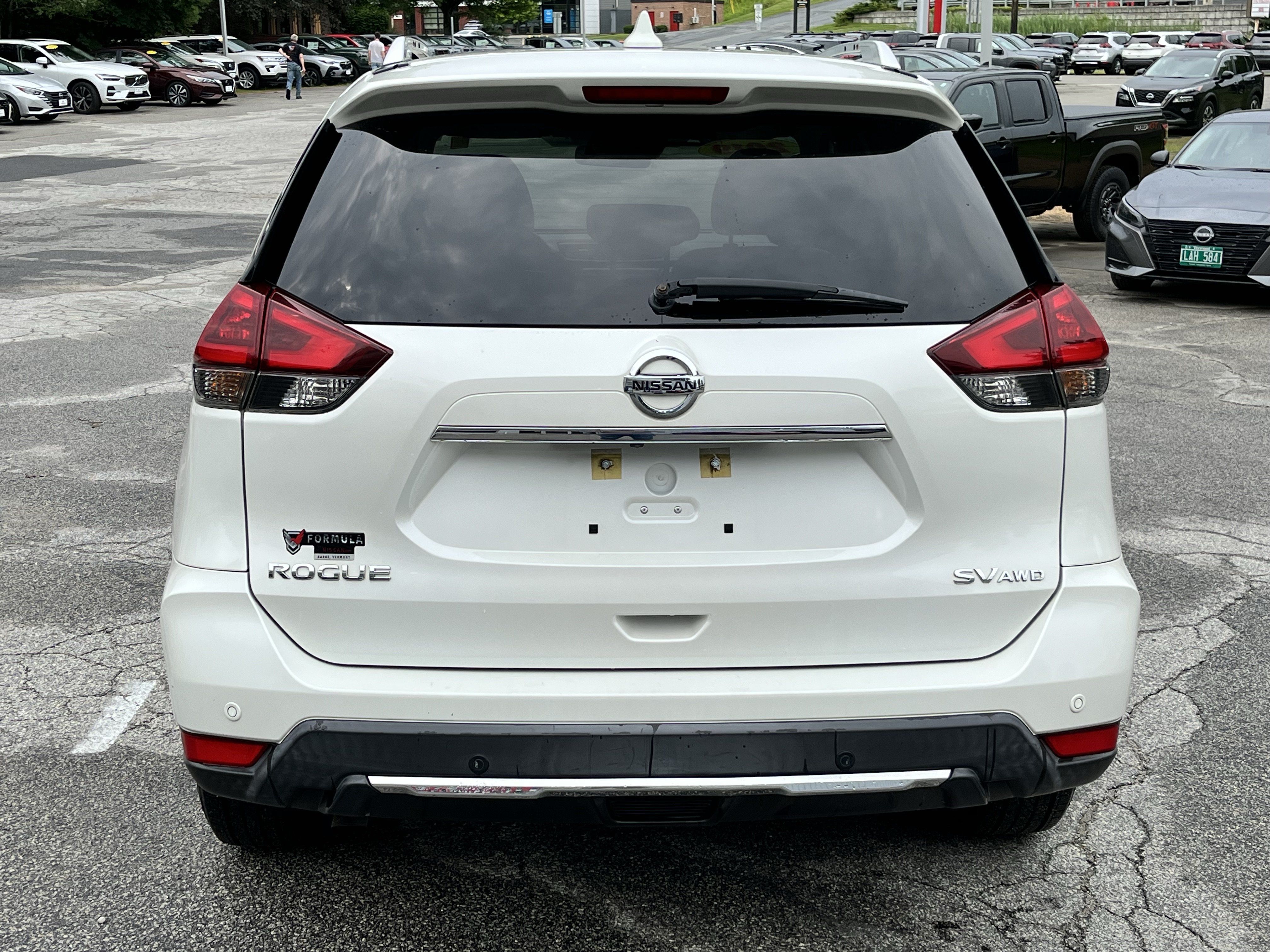 Used 2019 Nissan Rogue SV AWD/4WD image 8