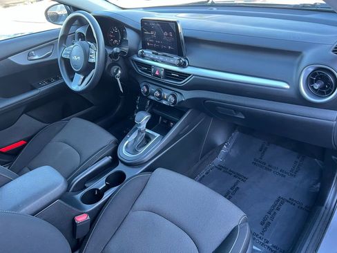 Used 2024 Kia Forte LXS w/ LXS Technology Package image 24