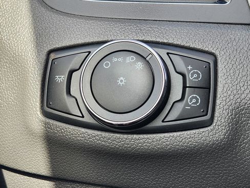 Used 2011 Ford Edge SEL w/ 202A Rapid Spec Order Code image 23