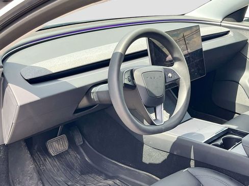 Used 2025 Tesla Model 3 Long Range image 9