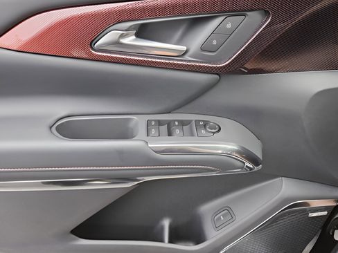 New 2026 Chevrolet Traverse Z71 w/ Enhanced Driving Package image 17