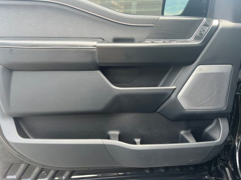 Used 2022 Ford F150 Raptor w/ Raptor 37 Performance Package AWD/4WD image 10
