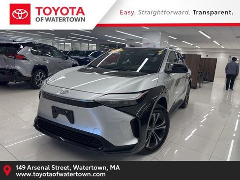 Certified 2025 Toyota bZ4X AWD image 1