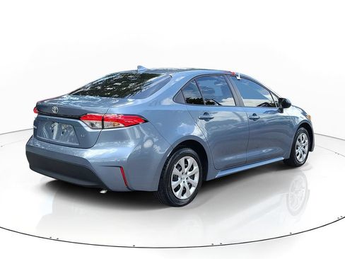 Used 2026 Toyota Corolla LE FWD image 3