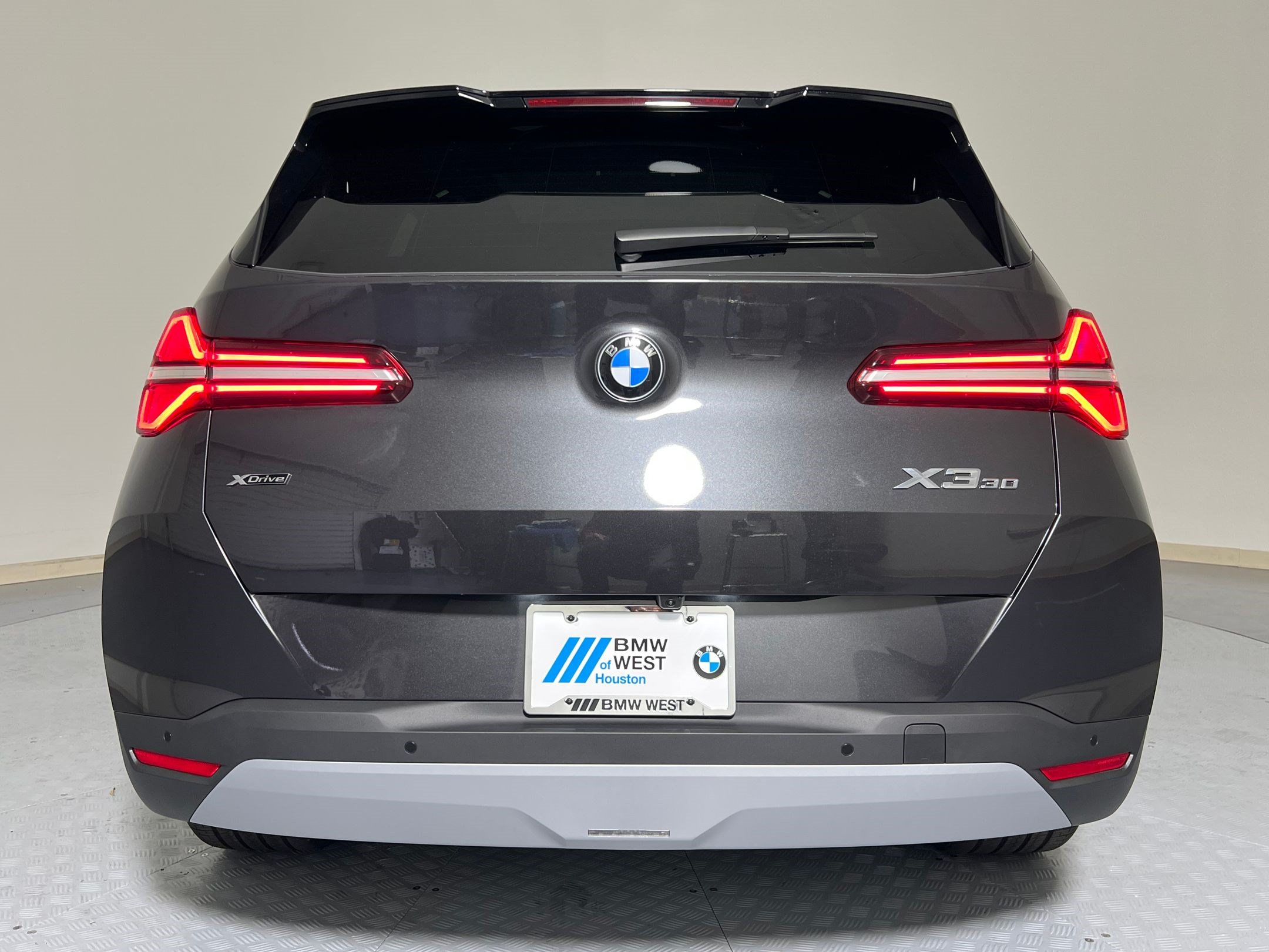 Used 2026 BMW X3 xDrive30i w/ Convenience Package AWD/4WD image 9