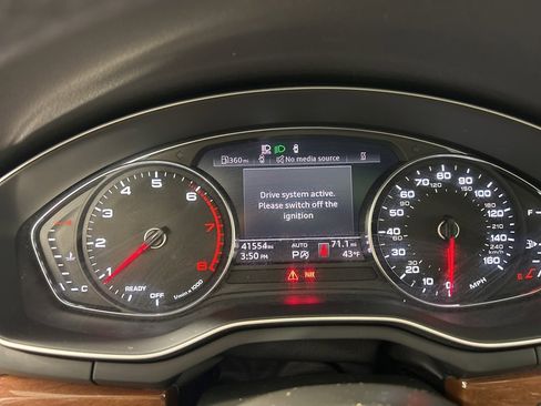 Used 2021 Audi A4 2.0T Premium w/ Convenience Package image 29