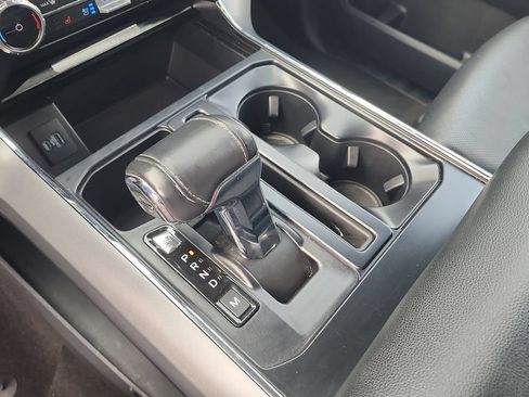 Used 2022 Ford F150 Lariat AWD/4WD image 15