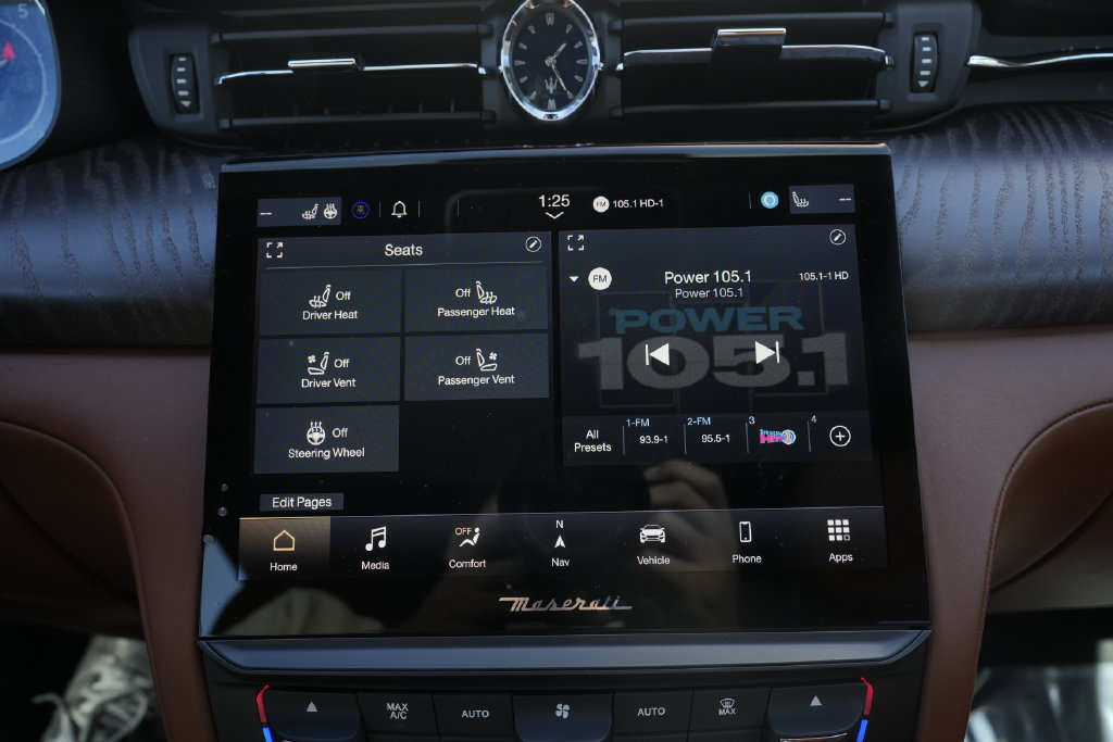 Used 2021 Maserati Quattroporte S Q4 AWD/4WD image 56