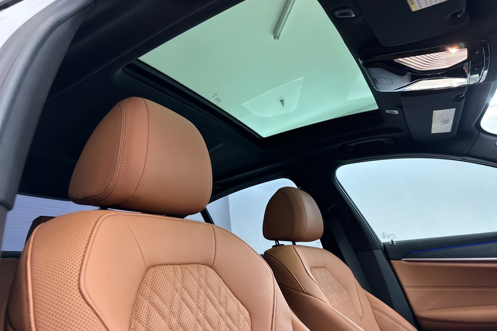 Certified 2023 BMW 530i w/ Convenience Package RWD image 24