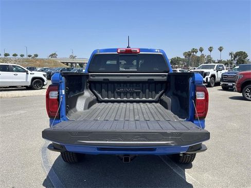 New 2025 GMC Canyon Elevation image 26