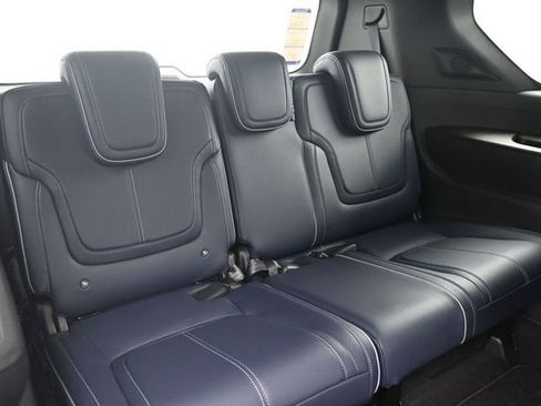 New 2026 INFINITI QX80 4WD image 42