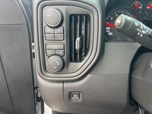 Used 2025 Chevrolet Silverado 1500 Custom Trail Boss image 17