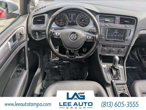 Used 2017 Volkswagen Golf Alltrack SE AWD/4WD image 15