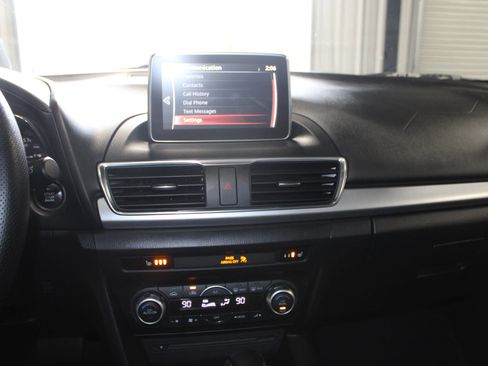 Used 2015 MAZDA MAZDA3 s Grand Touring image 16