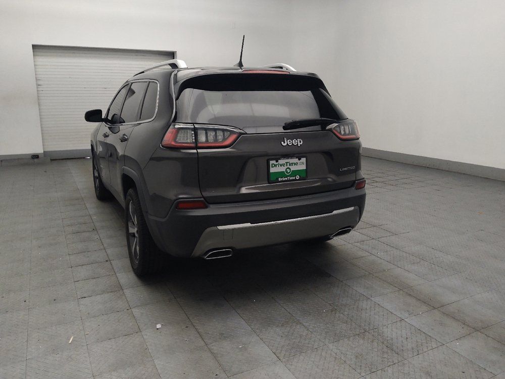 Used 2019 Jeep Cherokee Limited w/ Luxury Group FWD image 5