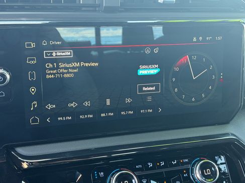 Used 2024 GMC Sierra 1500 AT4 w/ Technology Package image 24