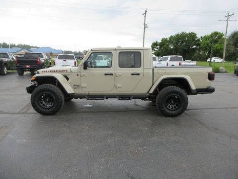 Used 2020 Jeep Gladiator Rubicon AWD/4WD image 9