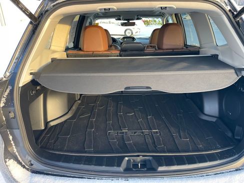 Used 2024 Subaru Forester Touring w/ Convenience Package image 18