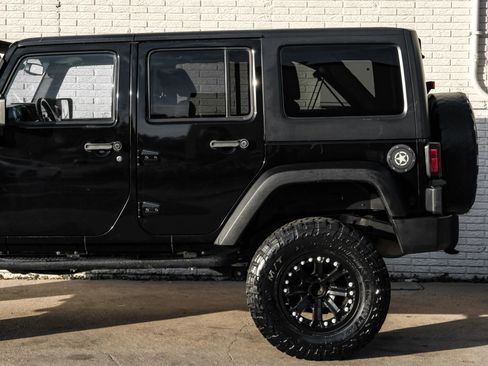 Used 2015 Jeep Wrangler Unlimited Sport w/ Quick Order Package 24S image 12