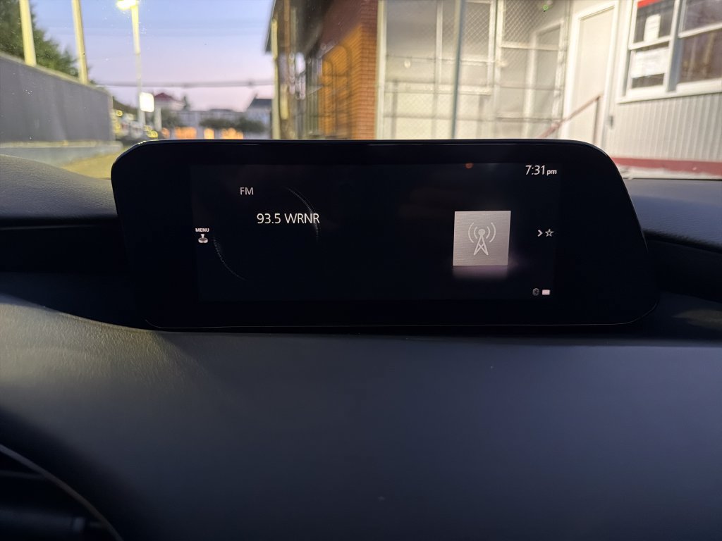 Used 2025 MAZDA MAZDA3 s FWD image 13