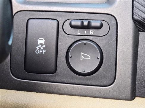 Used 2010 Honda CR-V EX-L image 11