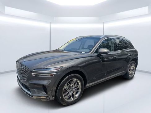 Used 2025 Genesis GV70 2.5T AWD/4WD image 7
