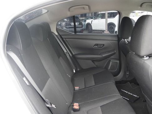 Used 2025 Nissan Sentra SV image 18