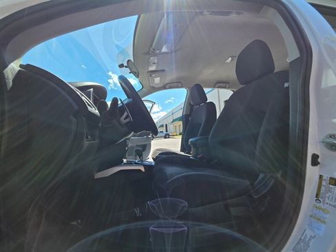 Used 2013 Mitsubishi Outlander Sport ES FWD image 13