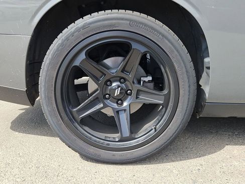Certified 2019 Dodge Challenger SXT w/ Plus Package RWD image 9