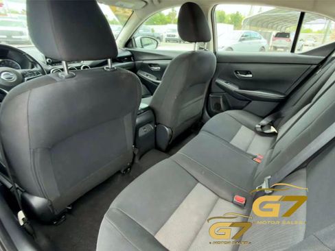 Used 2022 Nissan Sentra SV FWD image 11