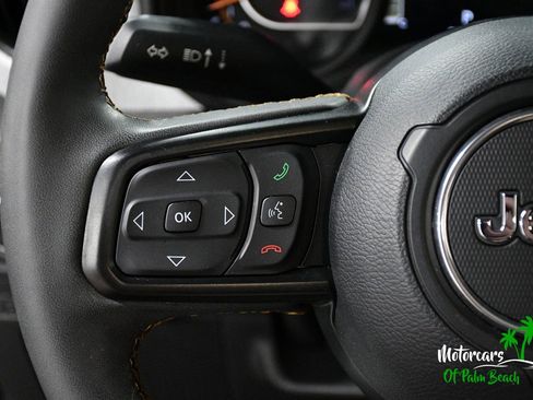 Used 2024 Jeep Wrangler Unlimited Sport AWD/4WD image 47