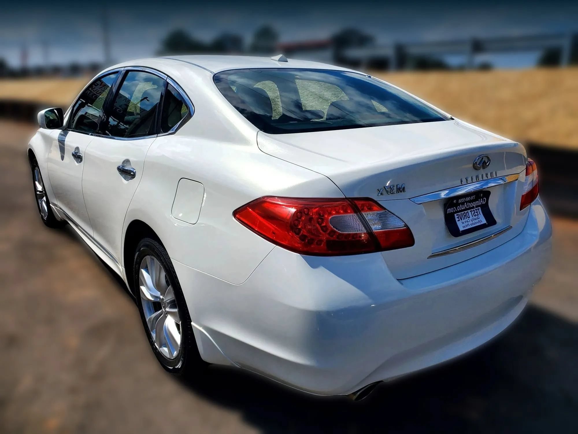 Used 2012 INFINITI M37 x w/ Premium Pkg AWD/4WD image 17