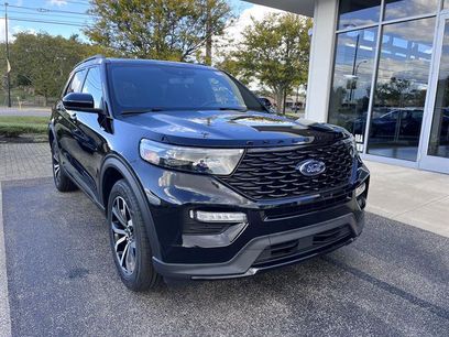 Used 2022 Ford Explorer ST-Line w/ Class IV Trailer Tow Package
