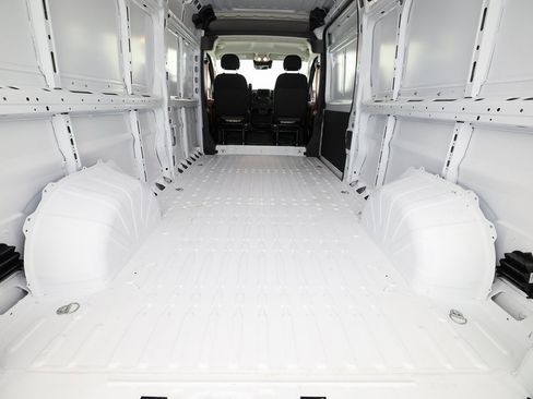 Used 2025 RAM ProMaster 3500 w/ Safety Group image 14