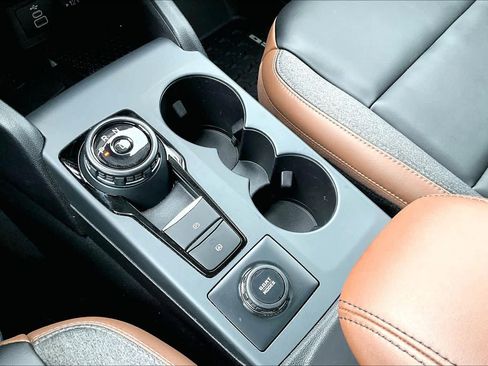 Certified 2024 Ford Bronco Sport Outer Banks w/ Tech Package image 17