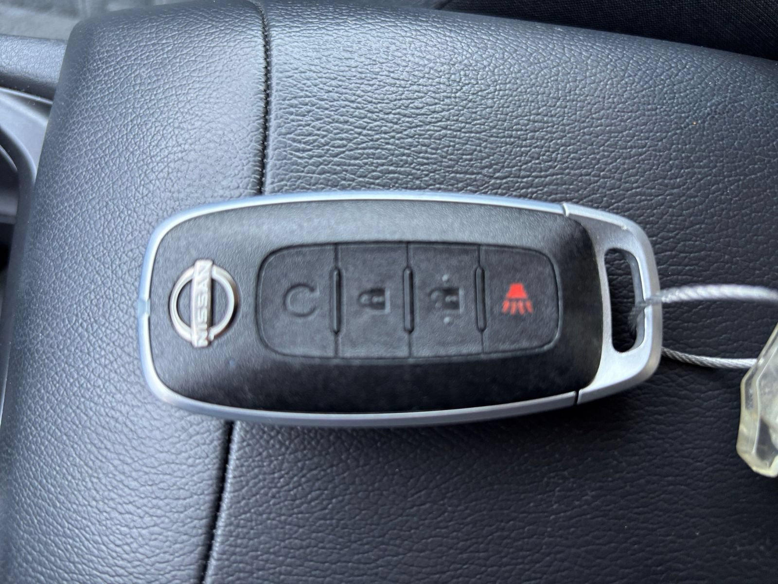 Used 2026 Nissan Kicks SV w/ Cold Weather Package FWD image 20