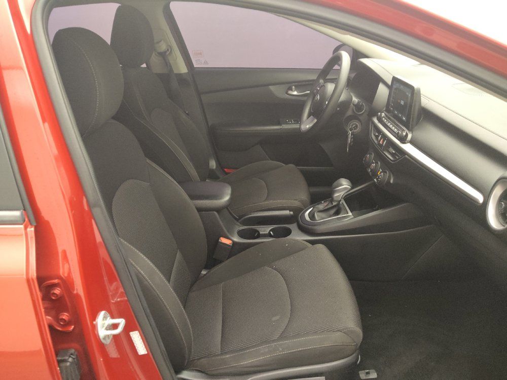Used 2020 Kia Forte LXS FWD image 21