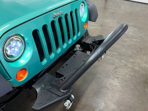 Used 2013 Jeep Wrangler Sport AWD/4WD image 22