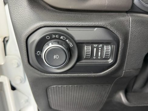 Used 2019 Jeep Wrangler Unlimited Sport S AWD/4WD image 21