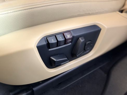 Used 2017 BMW X3 xDrive28i image 18