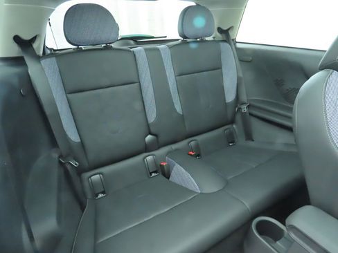 Certified 2025 MINI Cooper S image 23